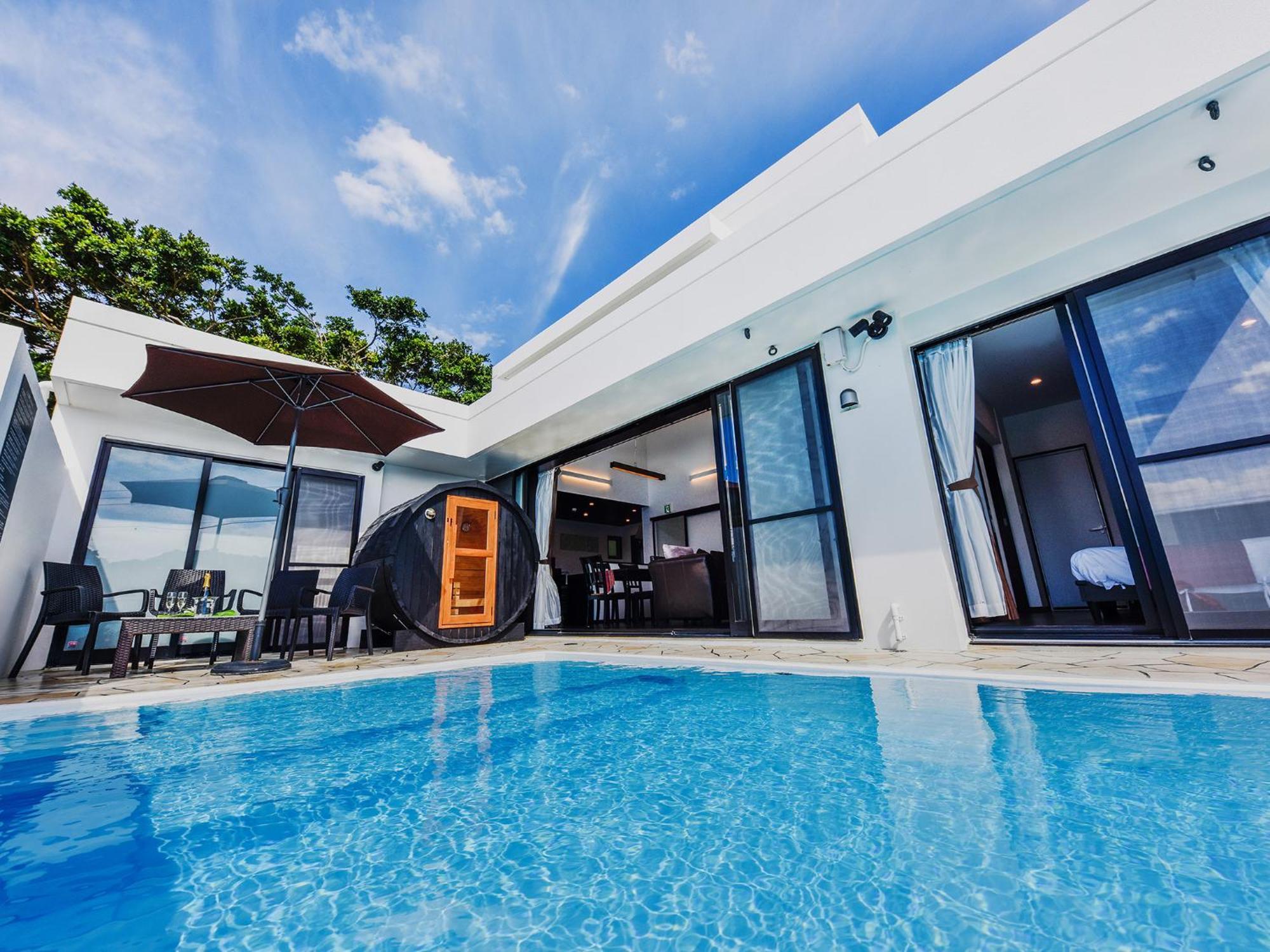 Private Pool Villa Motobu Kültér fotó